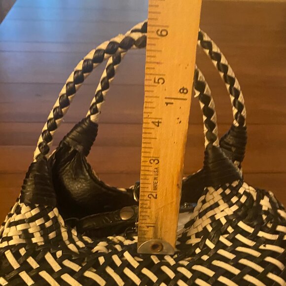 Black and White Woven Faux Leather Handbag - Picture 14 of 15